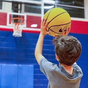 Meet your Posher, Dev